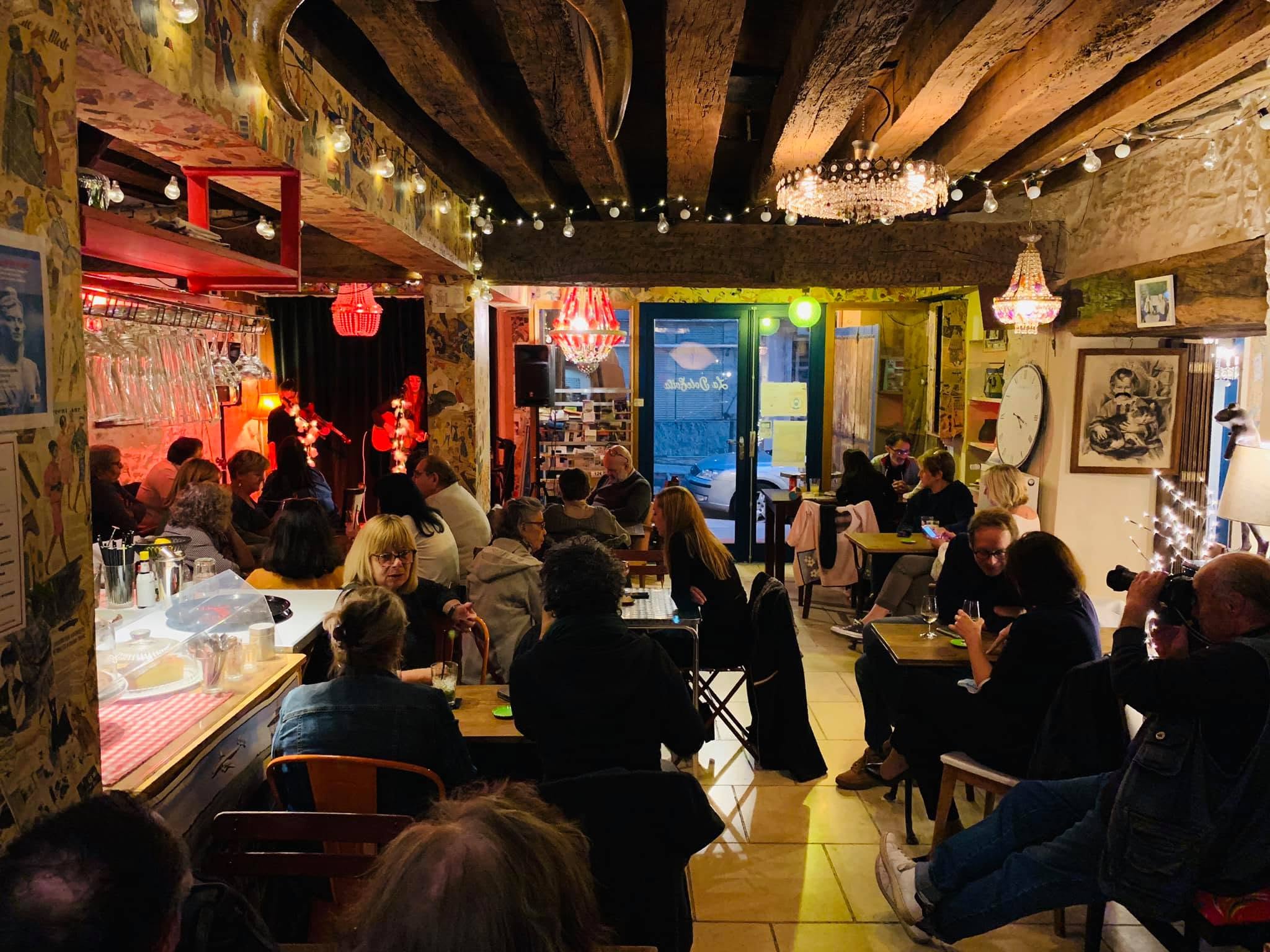 Café Com Chez Nous